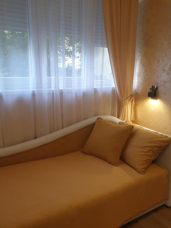 Ferienwohnung Elena Lux Belgrad Exterior foto