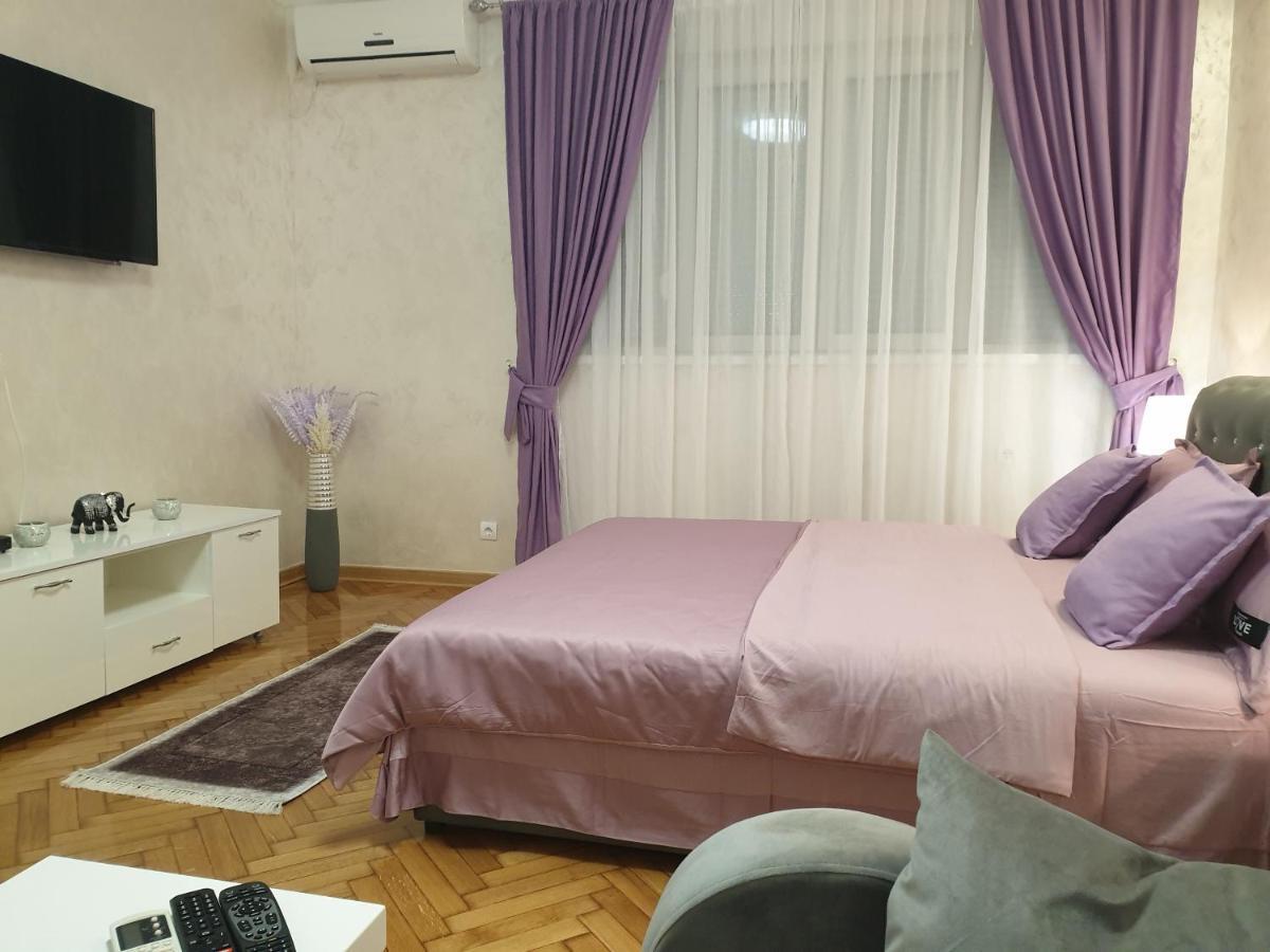 Ferienwohnung Elena Lux Belgrad Exterior foto